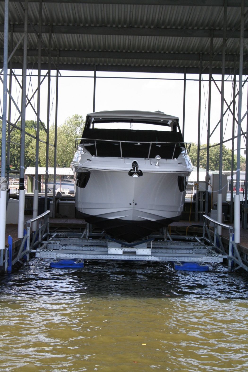 Cruiser Back In Boat Lift