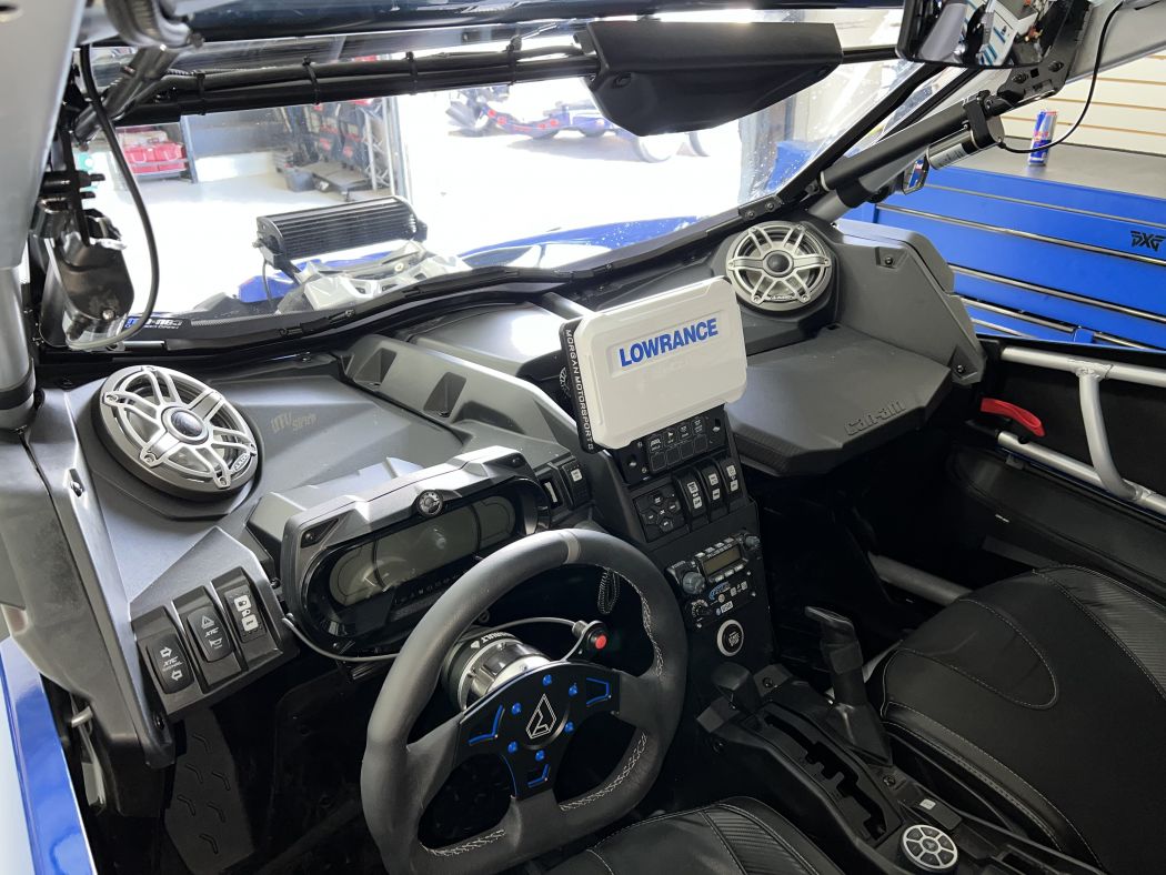 STEREO AND 12V ACC ON CAN AM