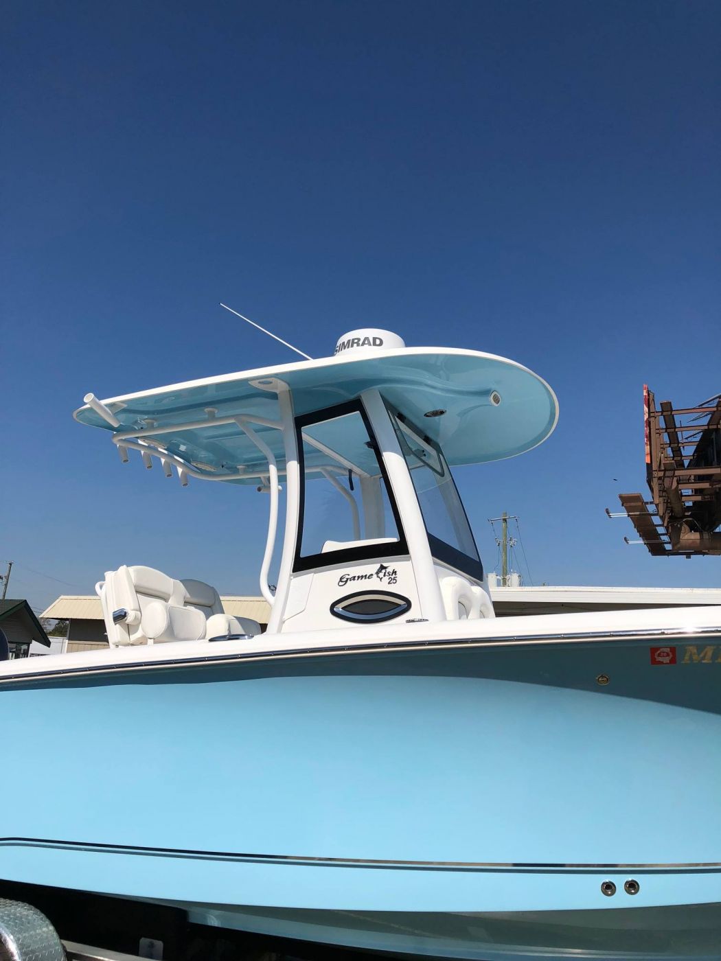 Sea Hunt Game Fish 25 SIMRAD Installation