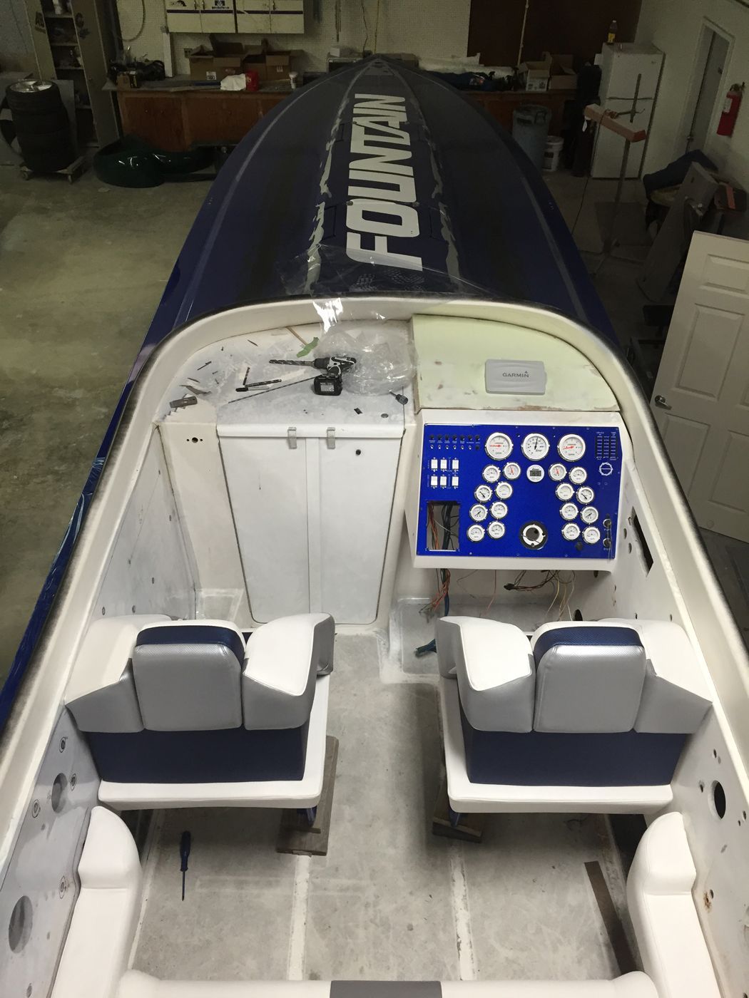 Fountain Custom Paint & Graphics