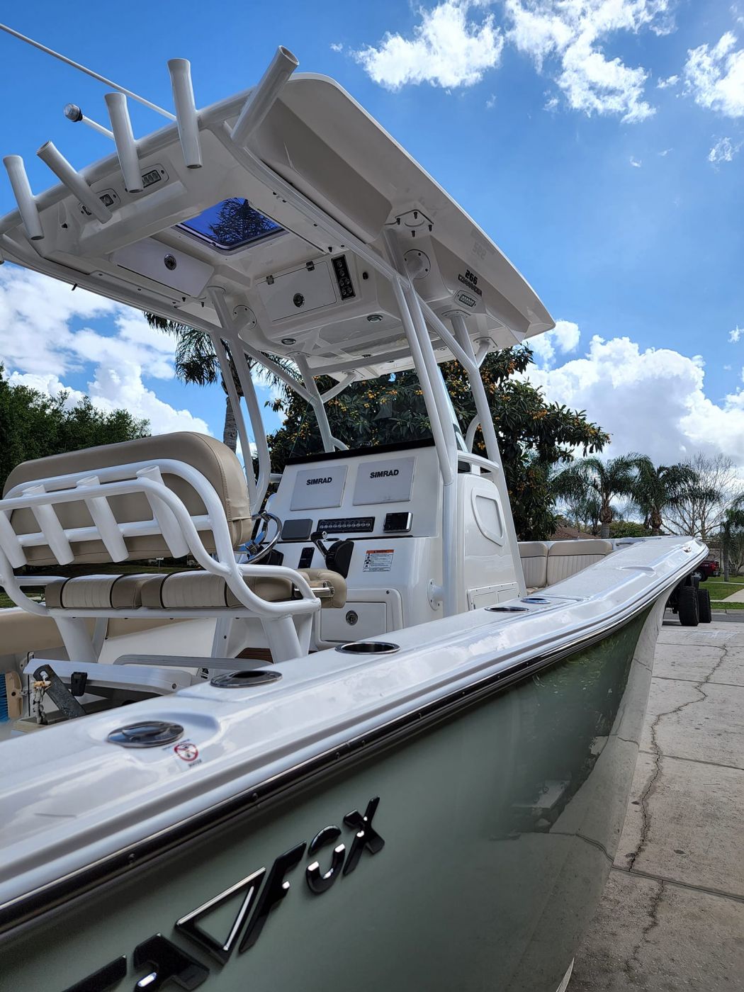 26 Sea Fox Center Console Detail