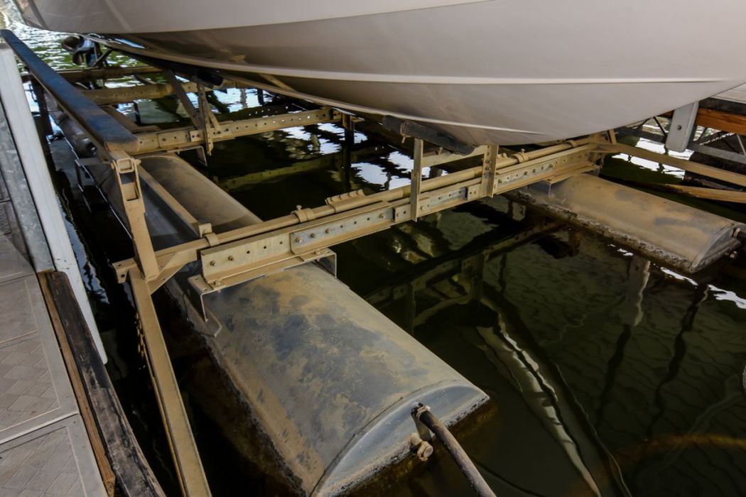 PolyLift Boat Lift