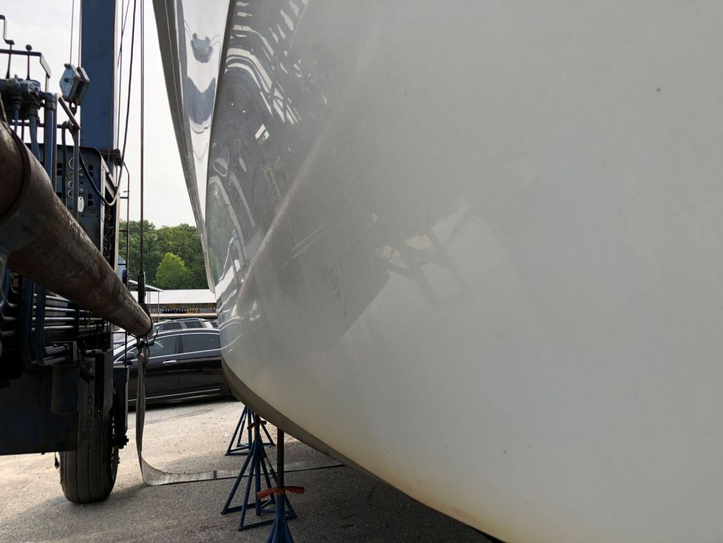 1997 SeaRay 400 EC Received A Surpass 5 Year SiO2 Ceramic Coating