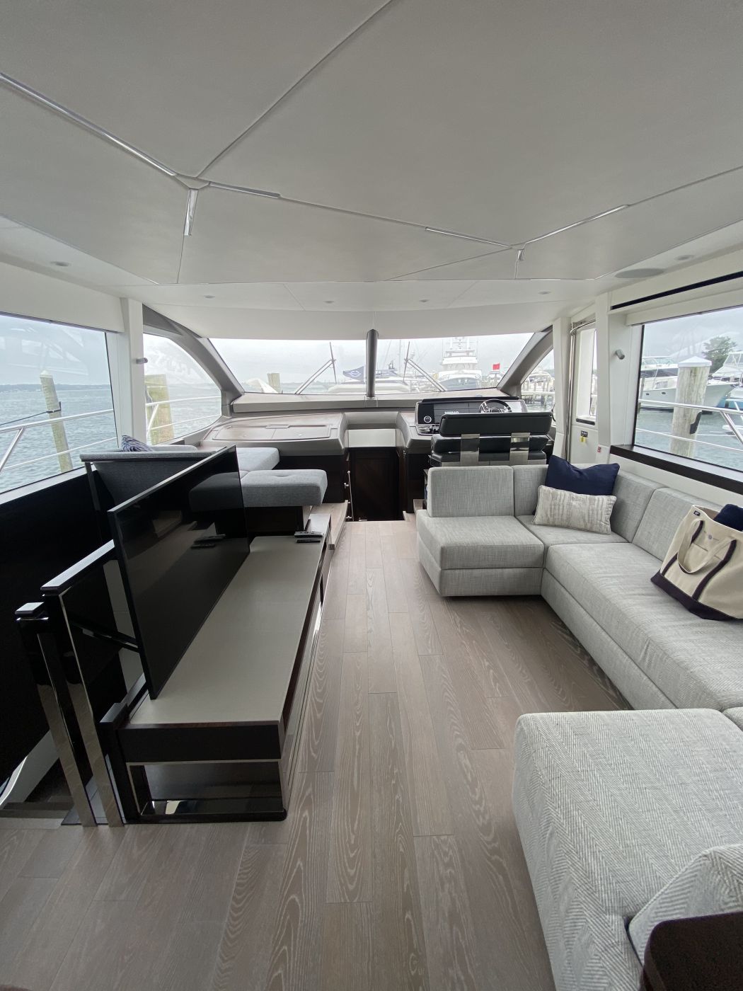 Sunseeker Yacht Detailing