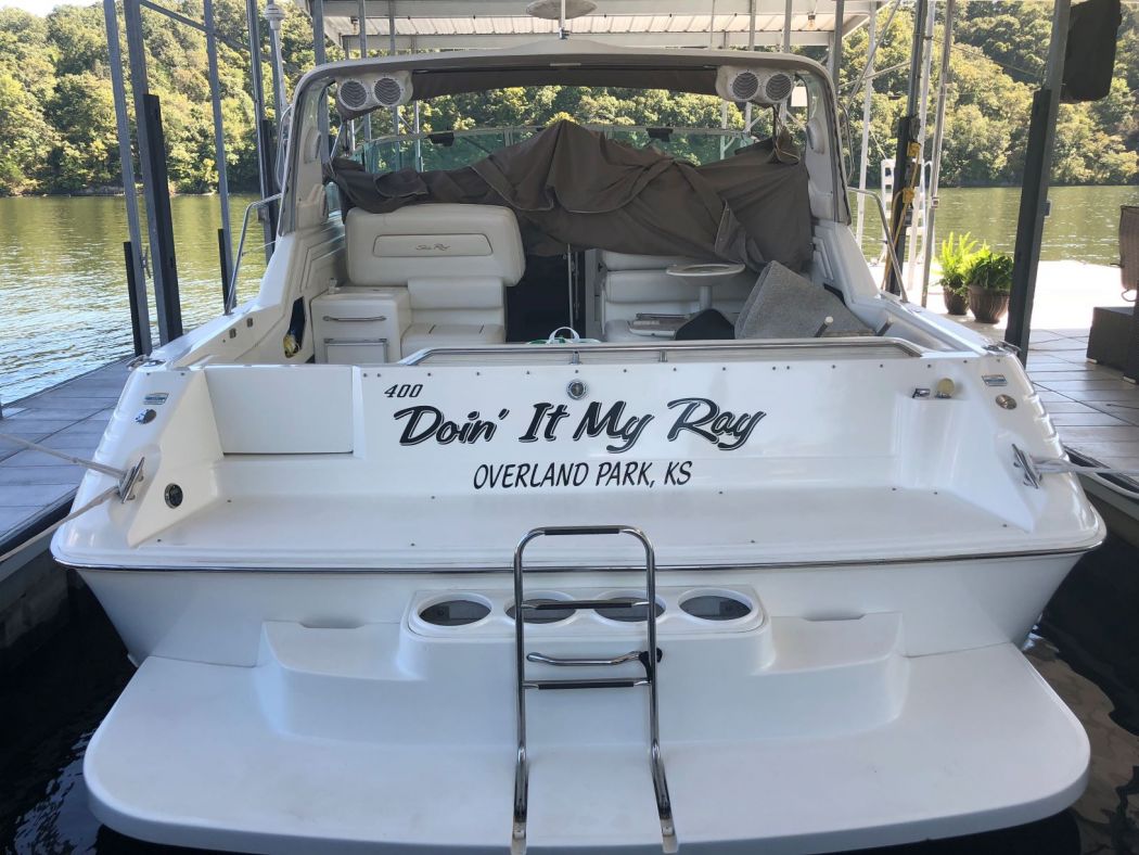 1997 SeaRay 400 EC Received A Surpass 5 Year SiO2 Ceramic Coating