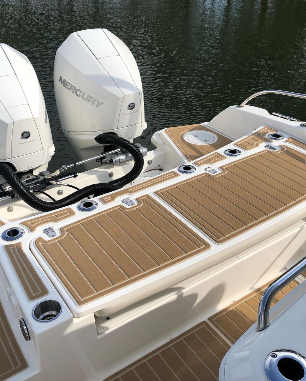 Boston Whaler 270 SeaDek Flooring