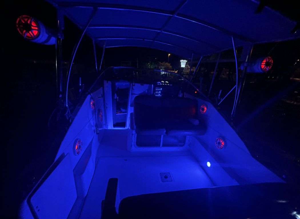 Maxum wiring, sound systems, illumination and Dashboard refresh