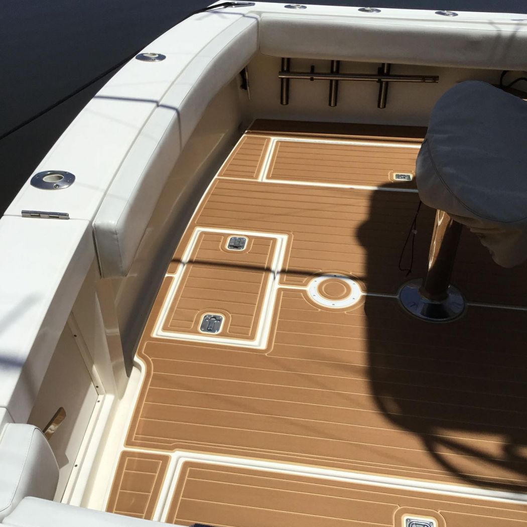 35 Carolina Classic SeaDek Installation
