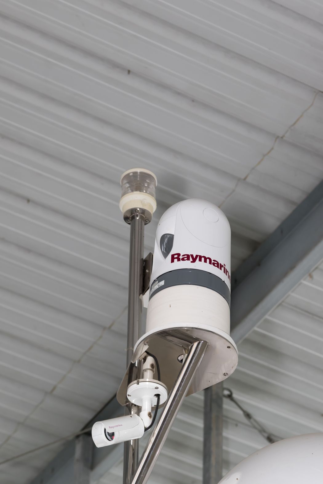 Sea Ray With TracVision, FLIR, And Docking Cameras