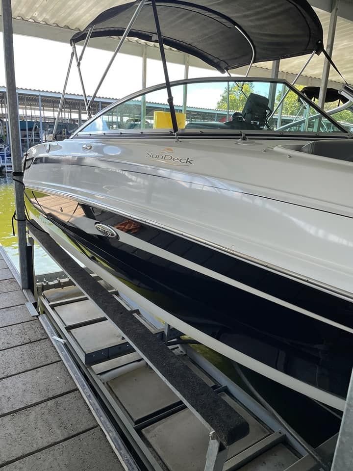 Sea Ray Interior/Exterior Wash