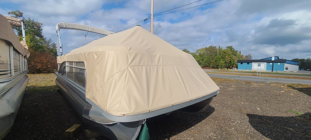 Custom Pontoon Cover