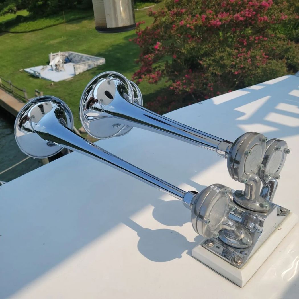 53' Viking Deep Clean