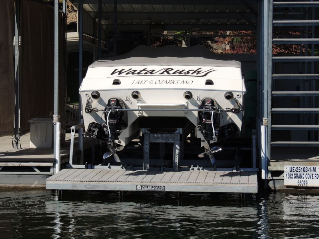 Boat Lift Lake of the Ozarks