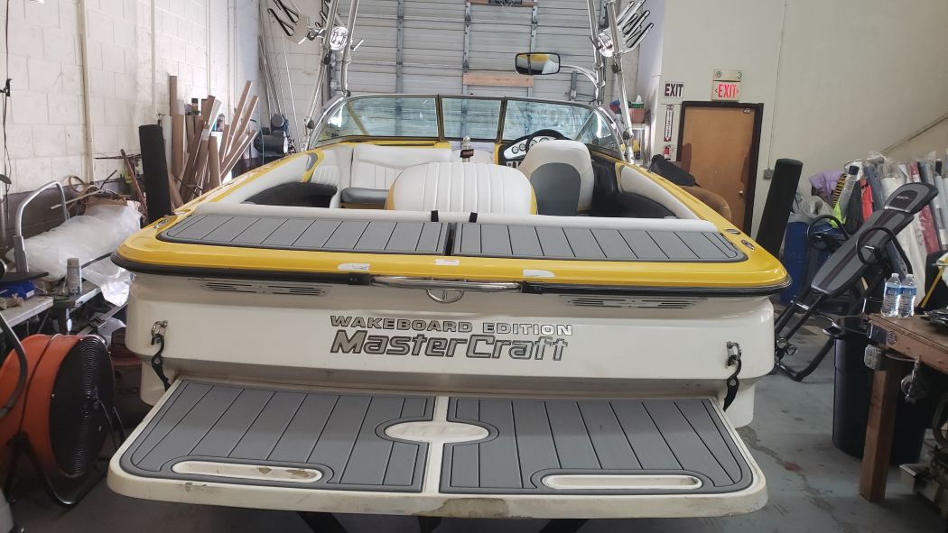 2004 Mastercraft X9 Wakeboard Edition