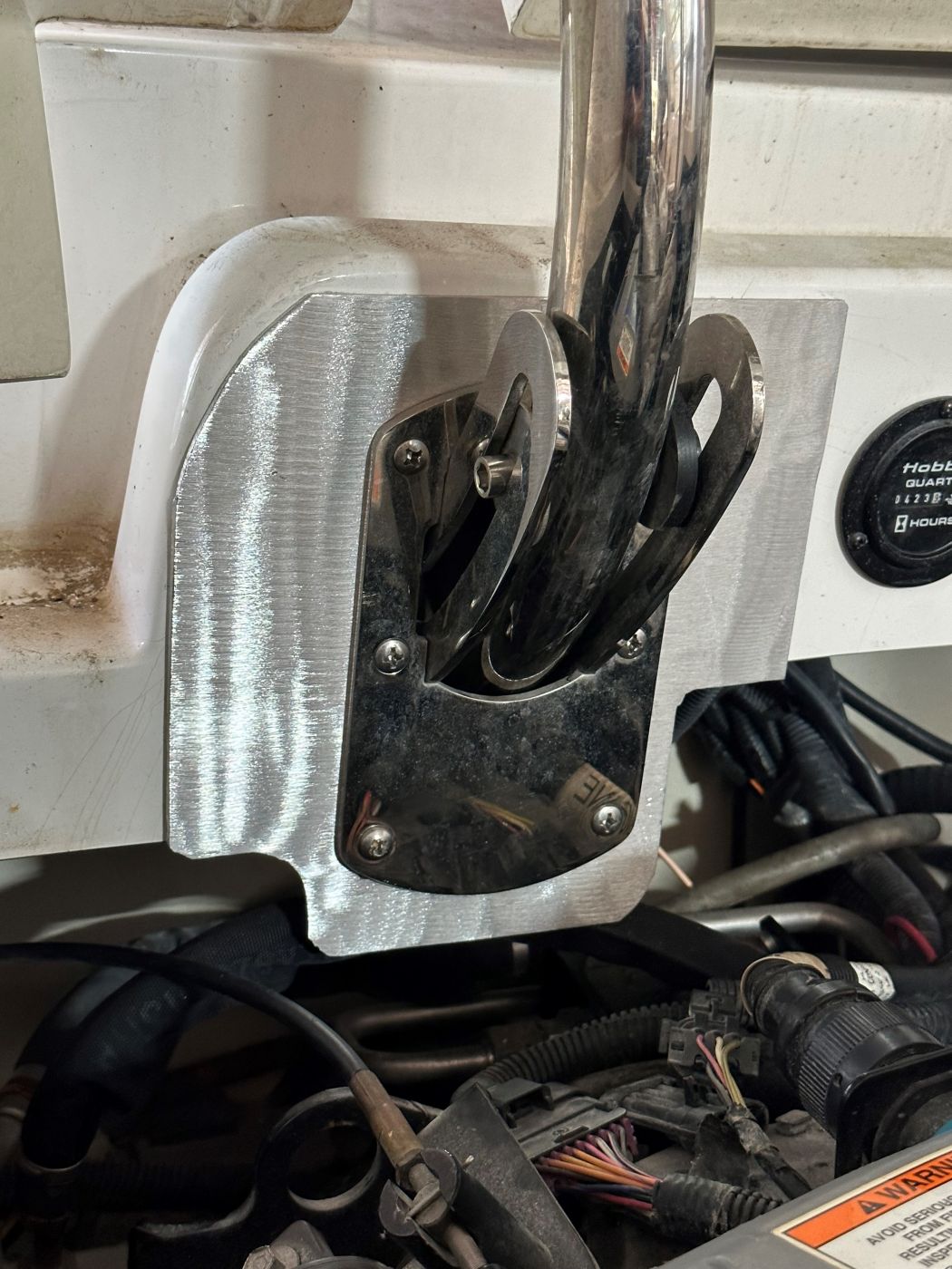 Cobalt Hatch Hinge Bracket