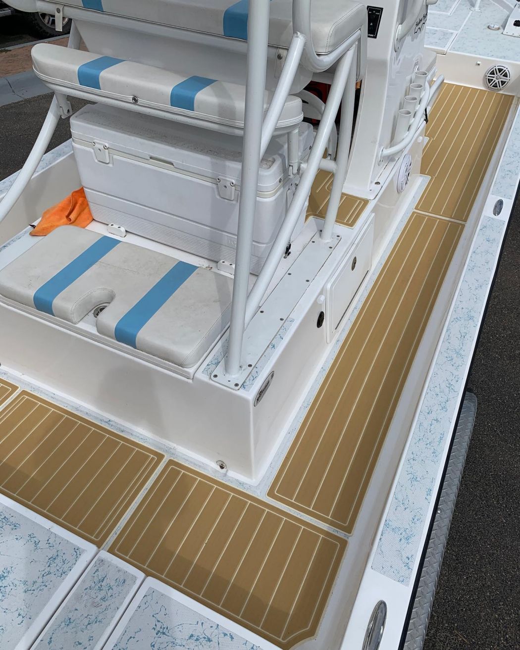Shallow Sport Boat SeaDek Installation