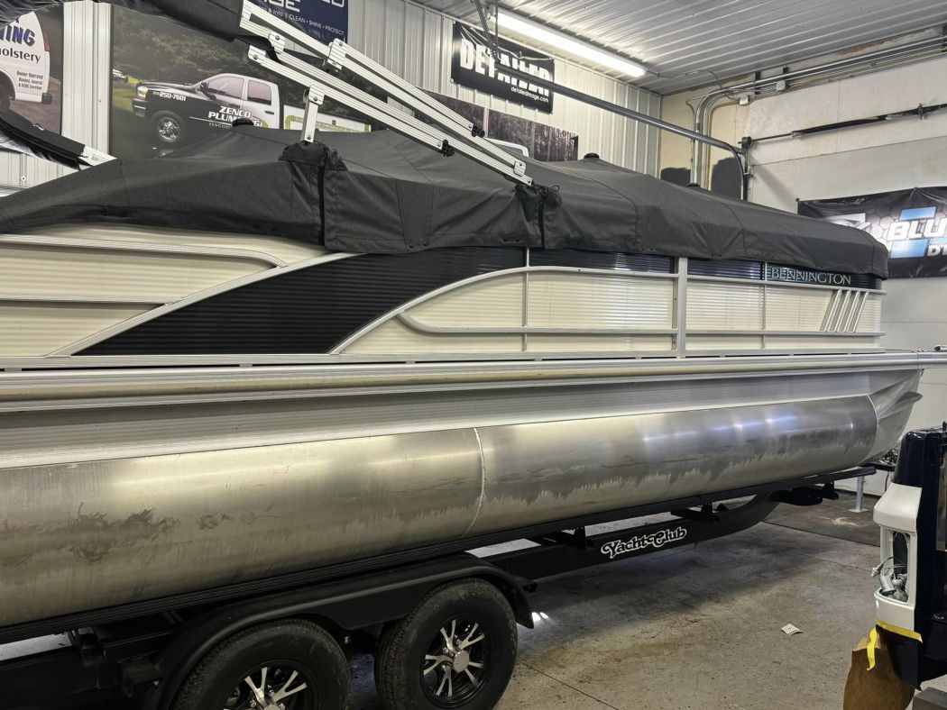 Pontoon Polishing Linden Michigan