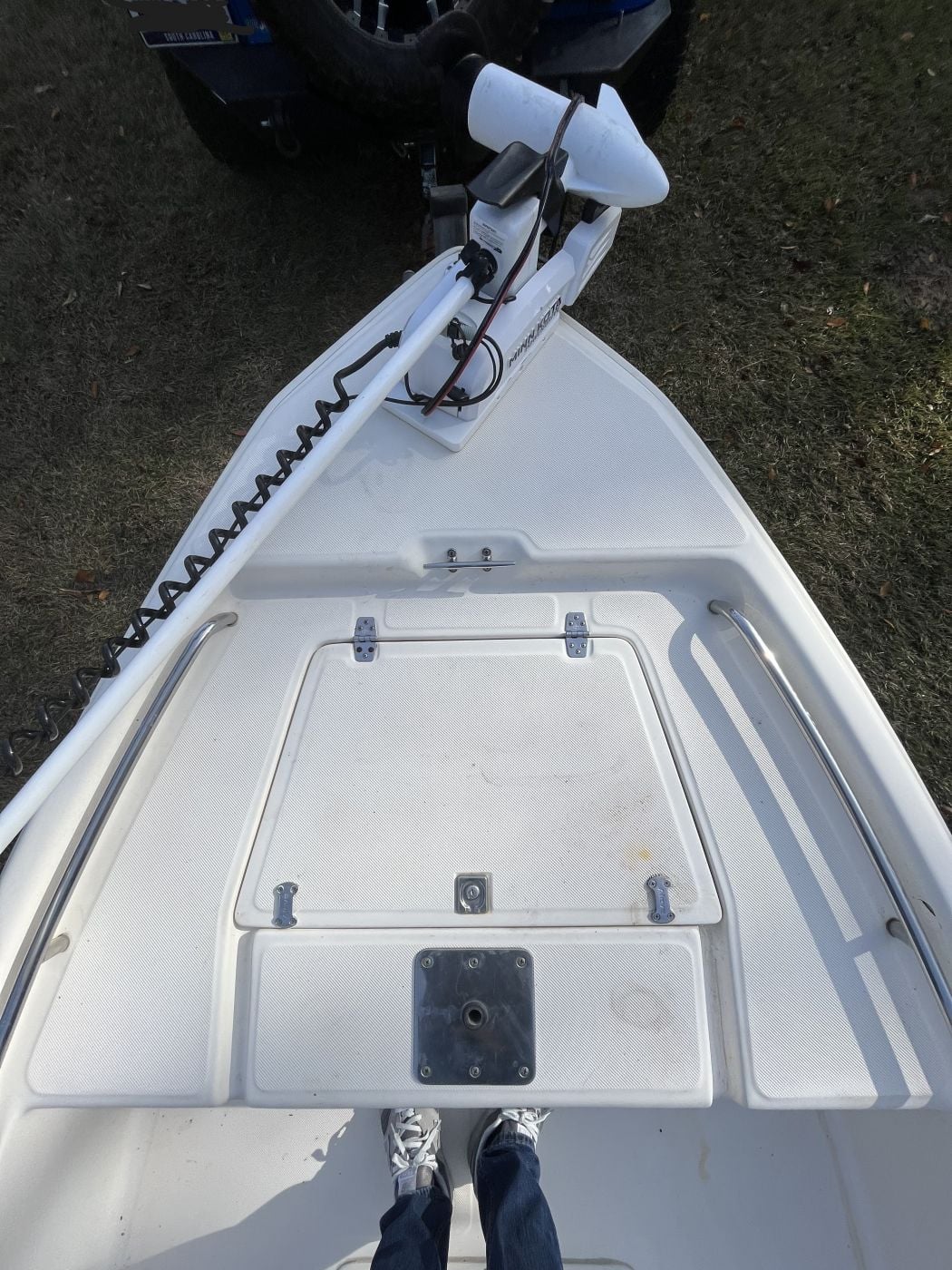 SeaDek install on a 2004 Scout 160 Sportfish by Castaway Customs Southern Atlantic Coast in Aqua Camo/Storm Gray Outer Route