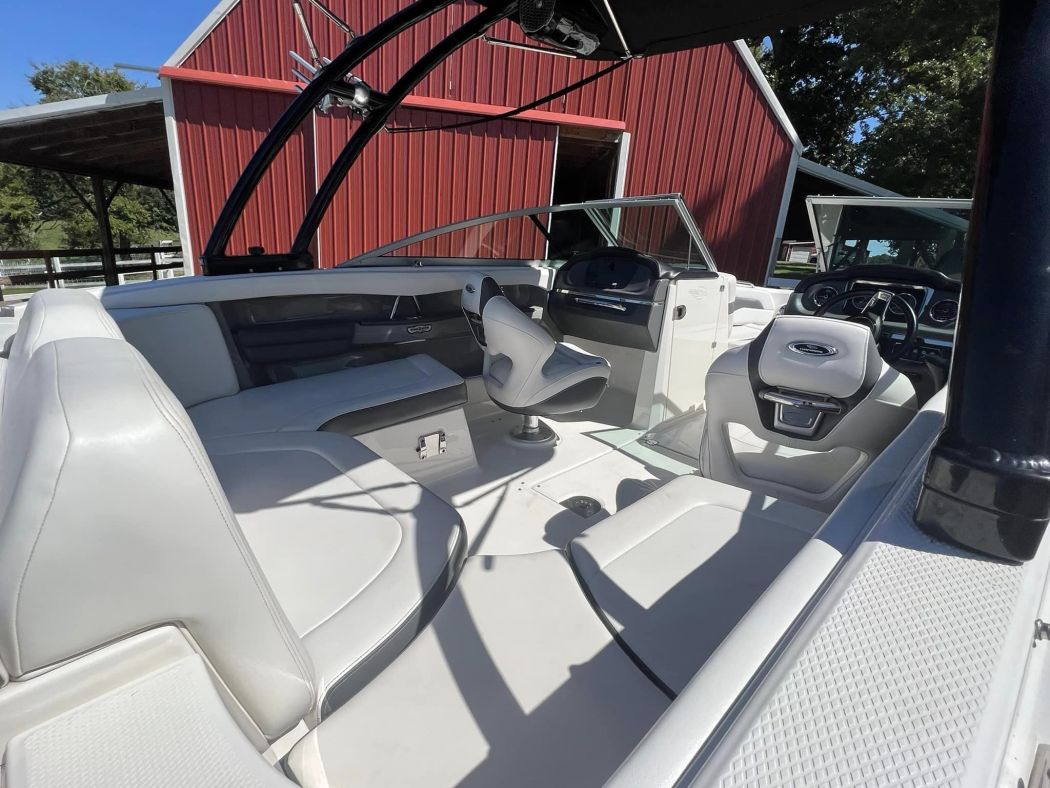 Boat Detailing Kentucky Lake