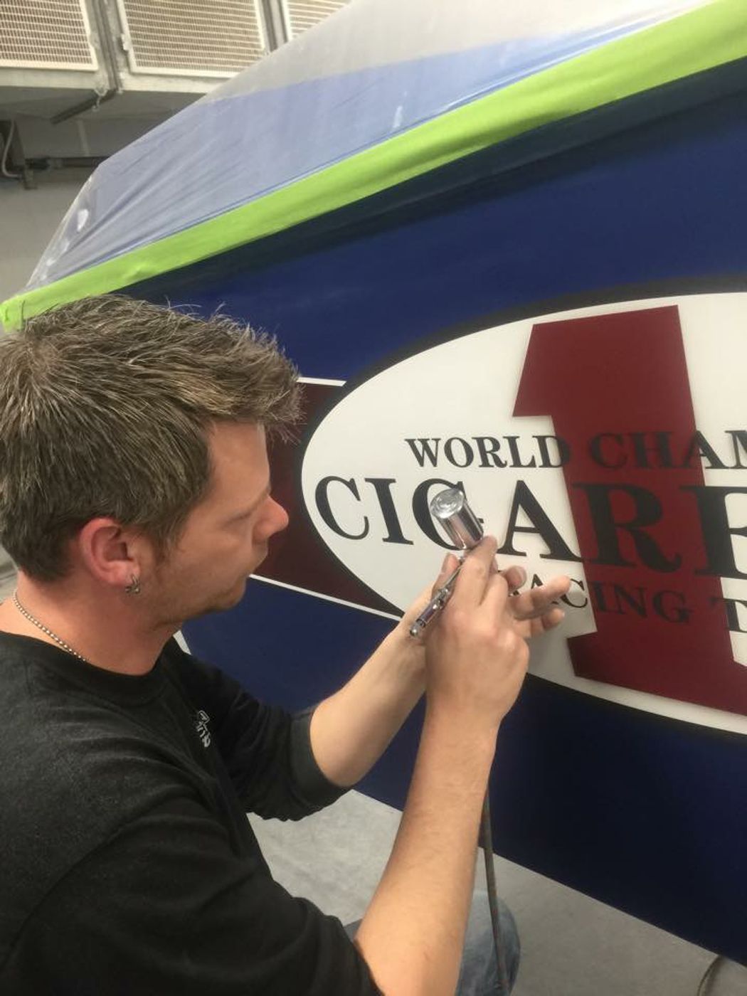 38 Cigarette Top Gun Paint