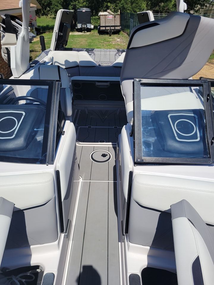 Supra Boat Detailing