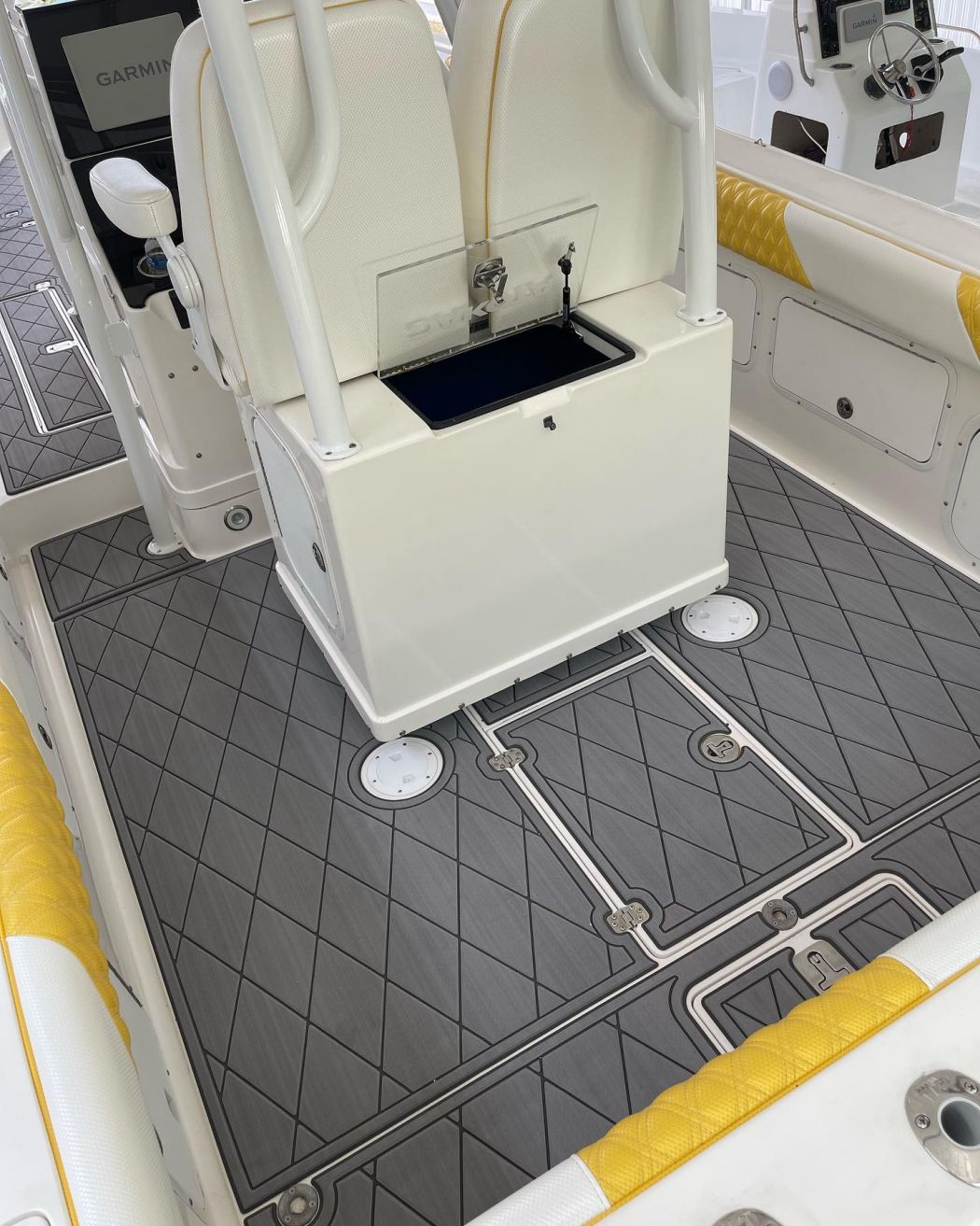 Marine Mat Installer