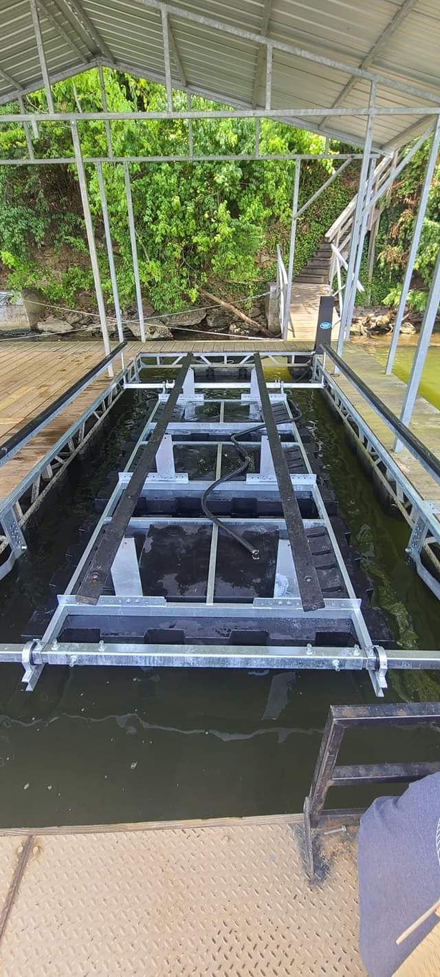 4 Corner Lift