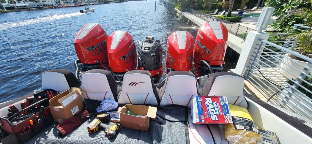 Mercury Racing Outboard Service