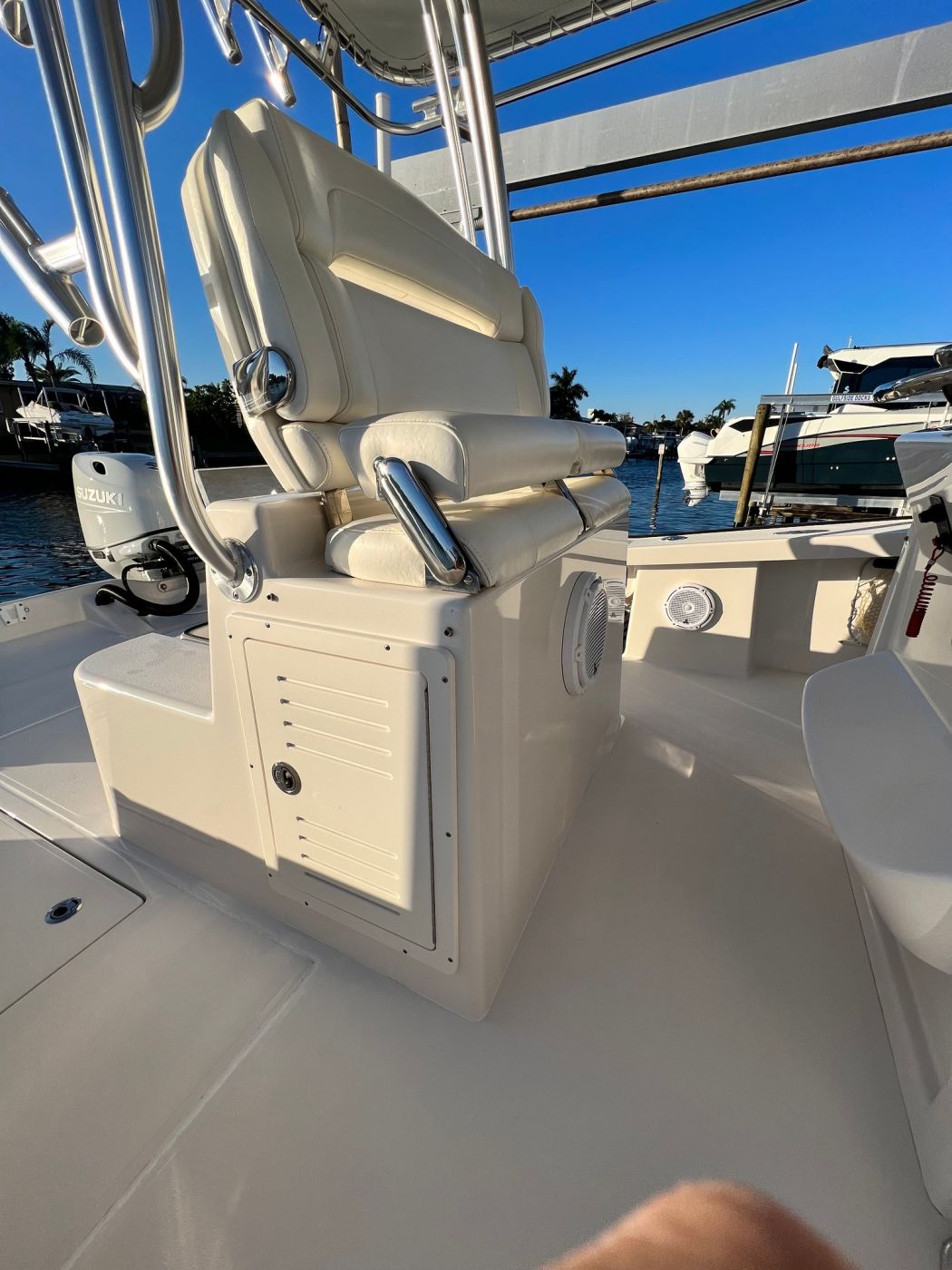 Boat Waxing Crystal River