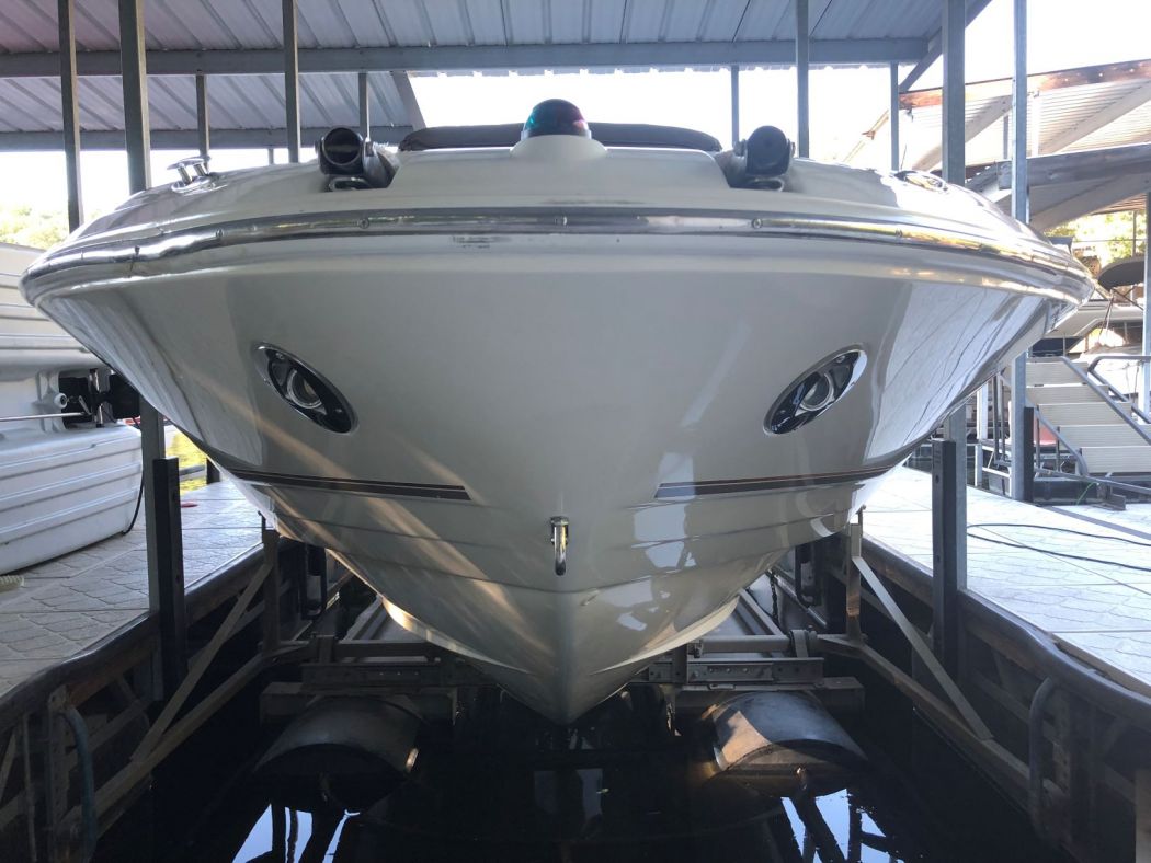 2002 2400 Rinker BR Received A Surpass 5 Year SiO2 Ceramic Coating