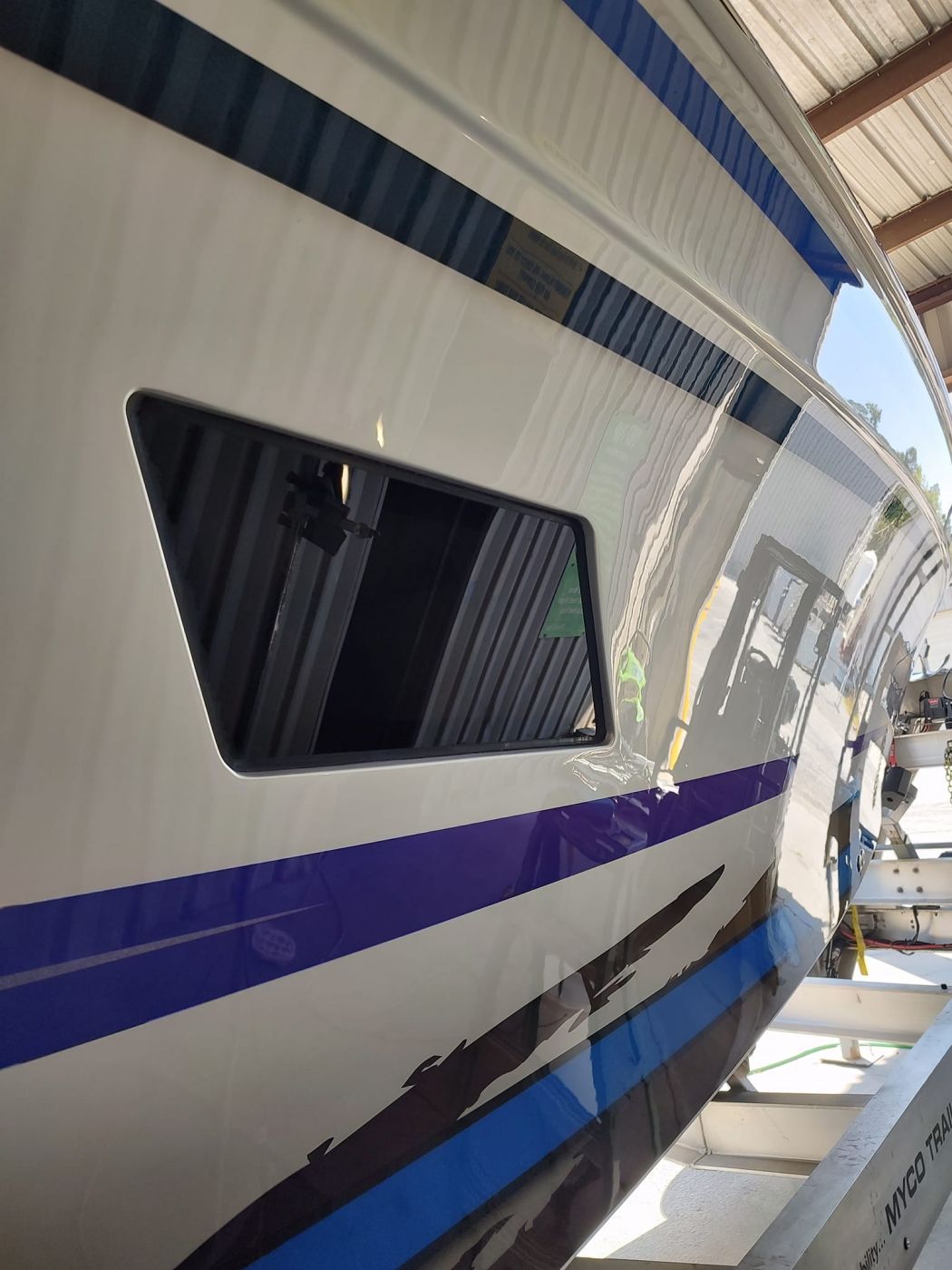 Concept 4400 Boat Detailing