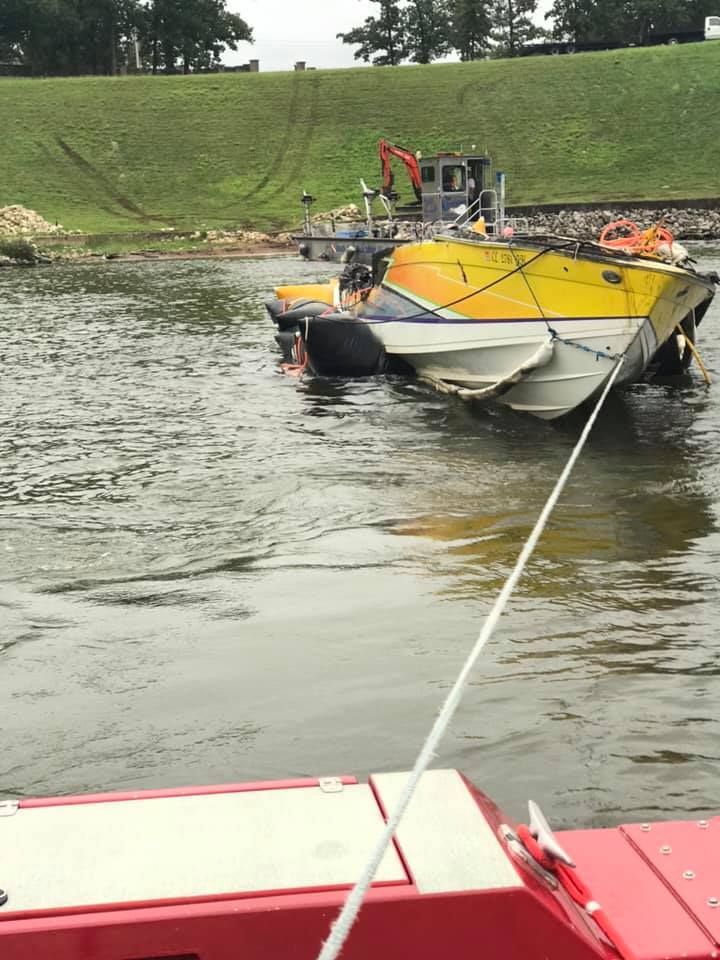 382 Formula Fastech Recovery At Lake Of The Ozarks