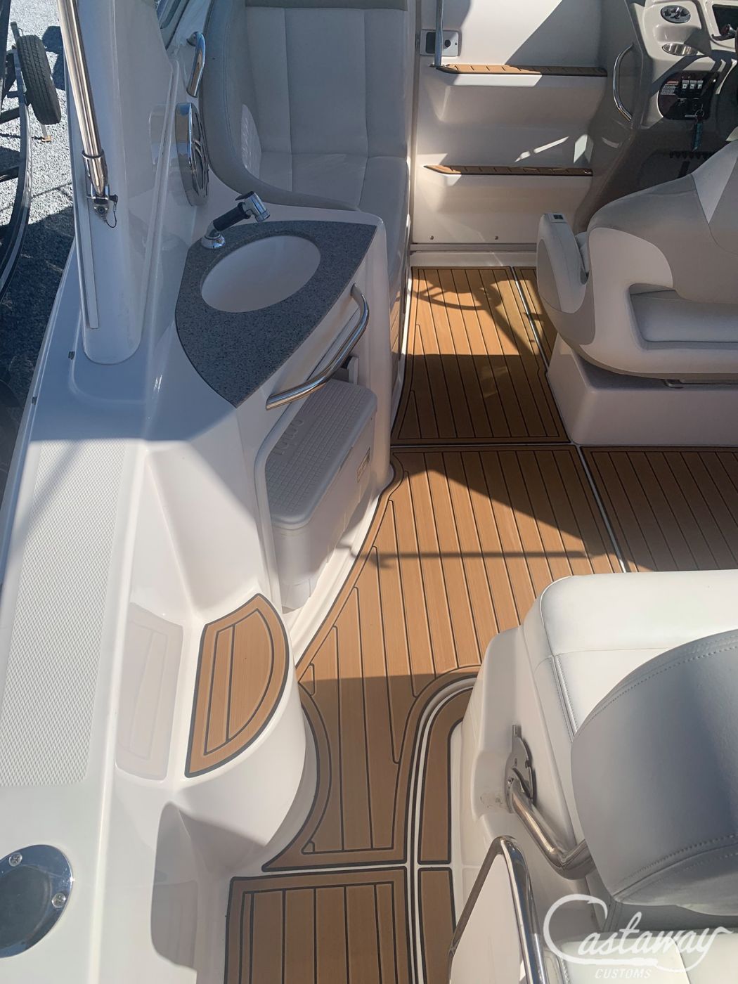 27' Chaparral SeaDek Flooring