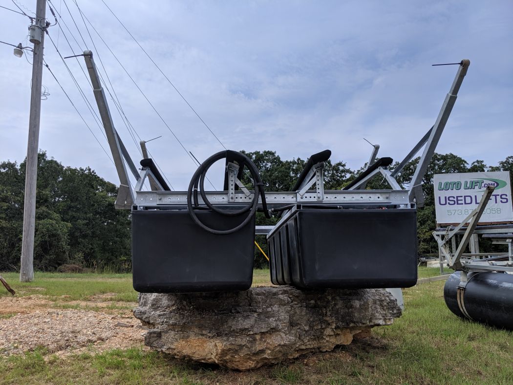 4500lb LT Model Boat Lift