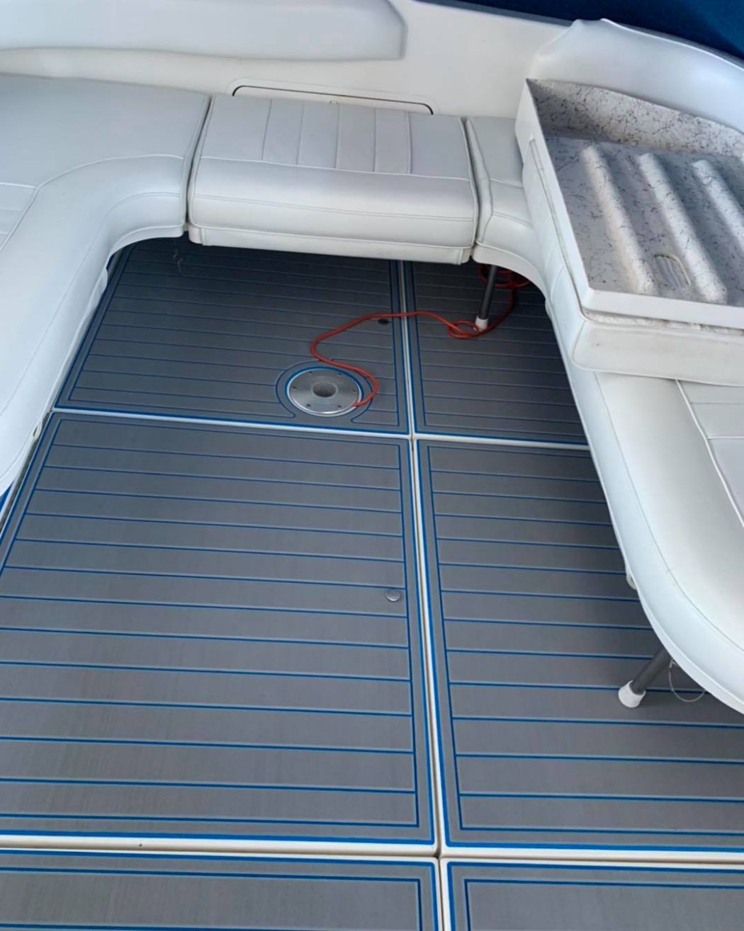 Sea Ray 370 SeaDek Flooring