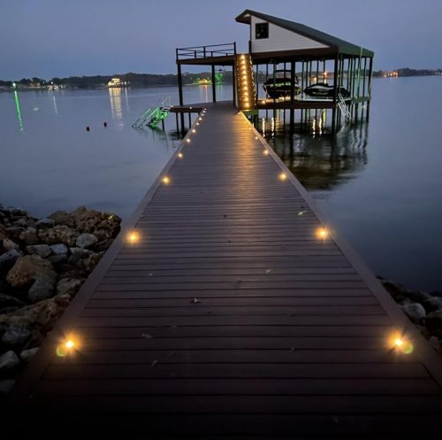 Extreme Marine Boathouse & Lift