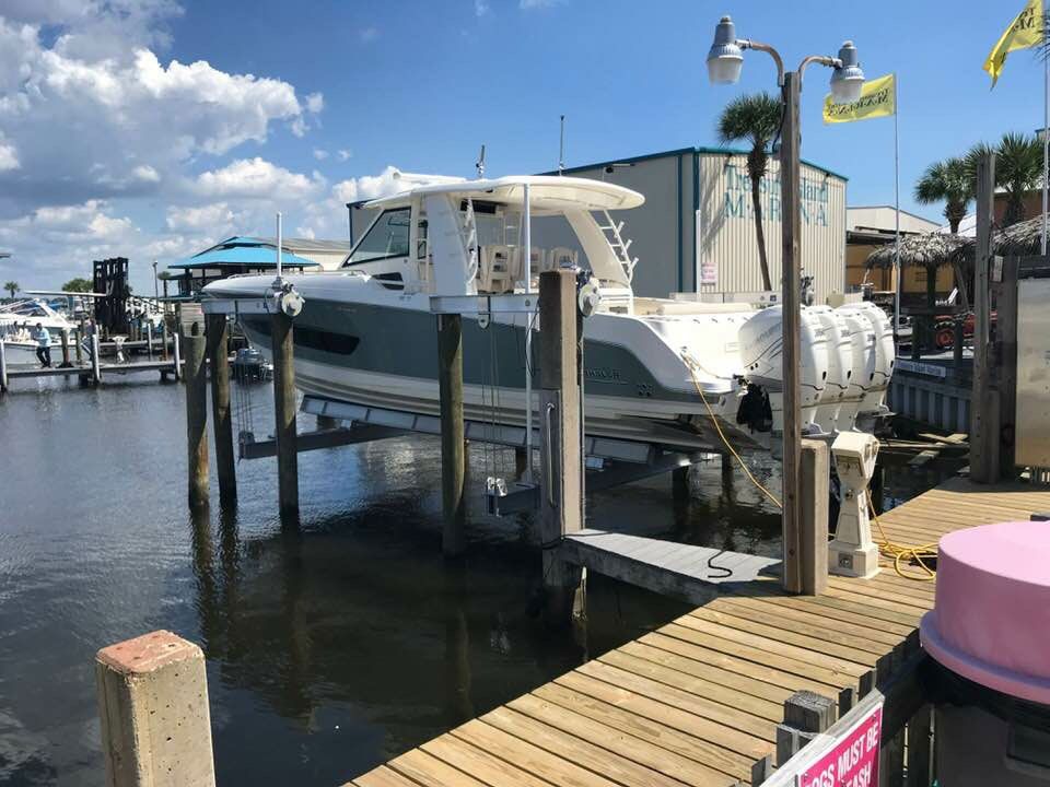 Golden Boat Lifts Panama City