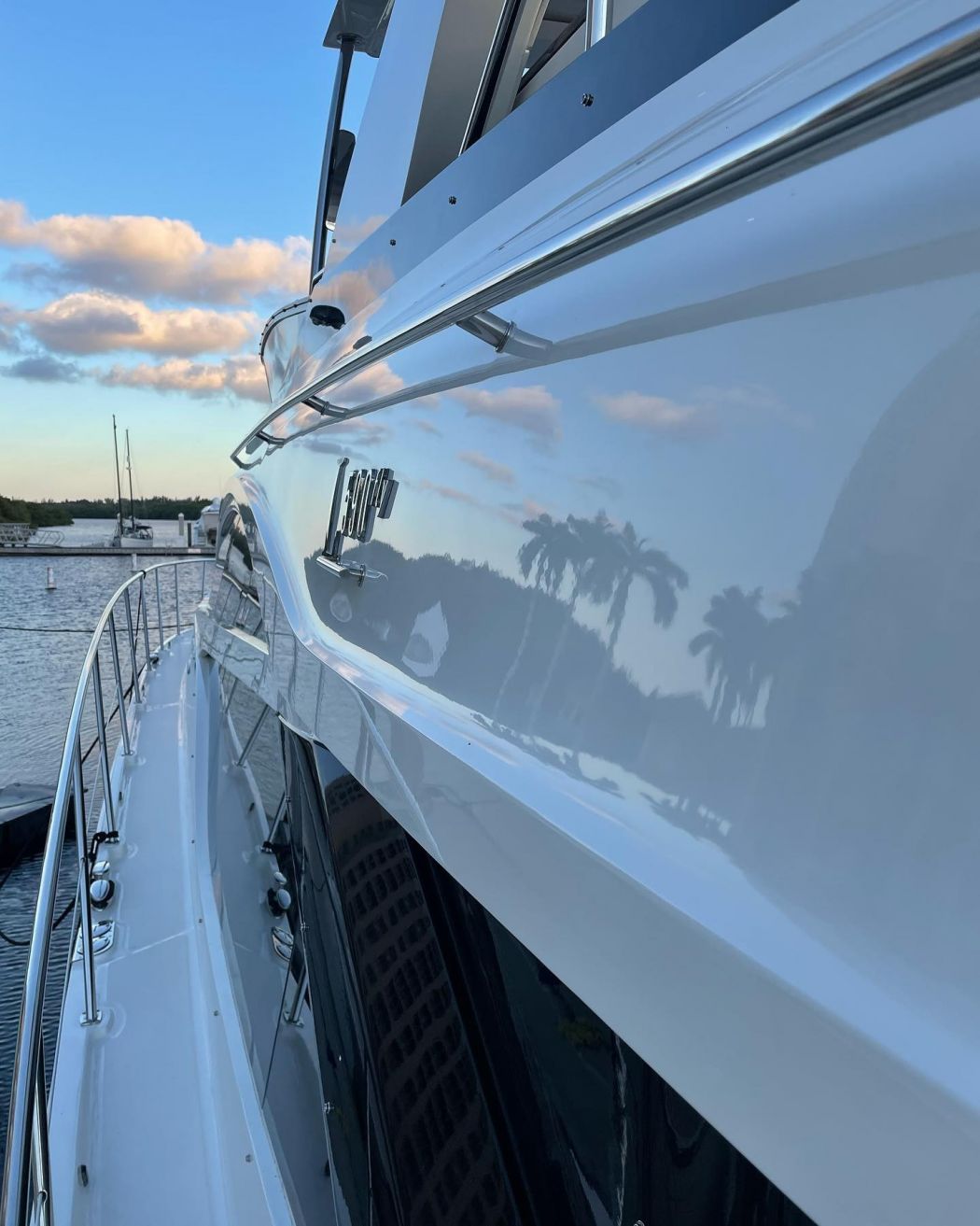 Boat Waxing Cape Coral