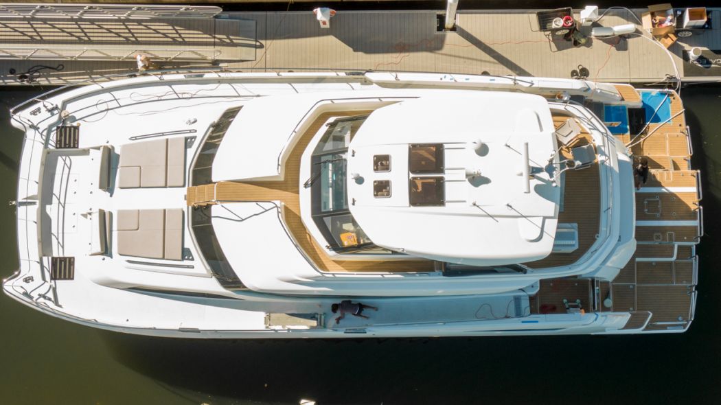 Aquila 70 Inspection