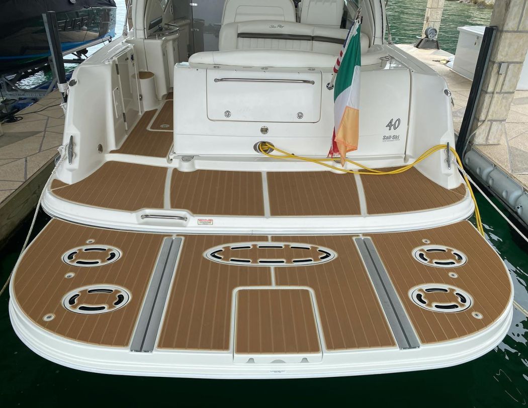 Sea Ray 40 SeaDek Flooring