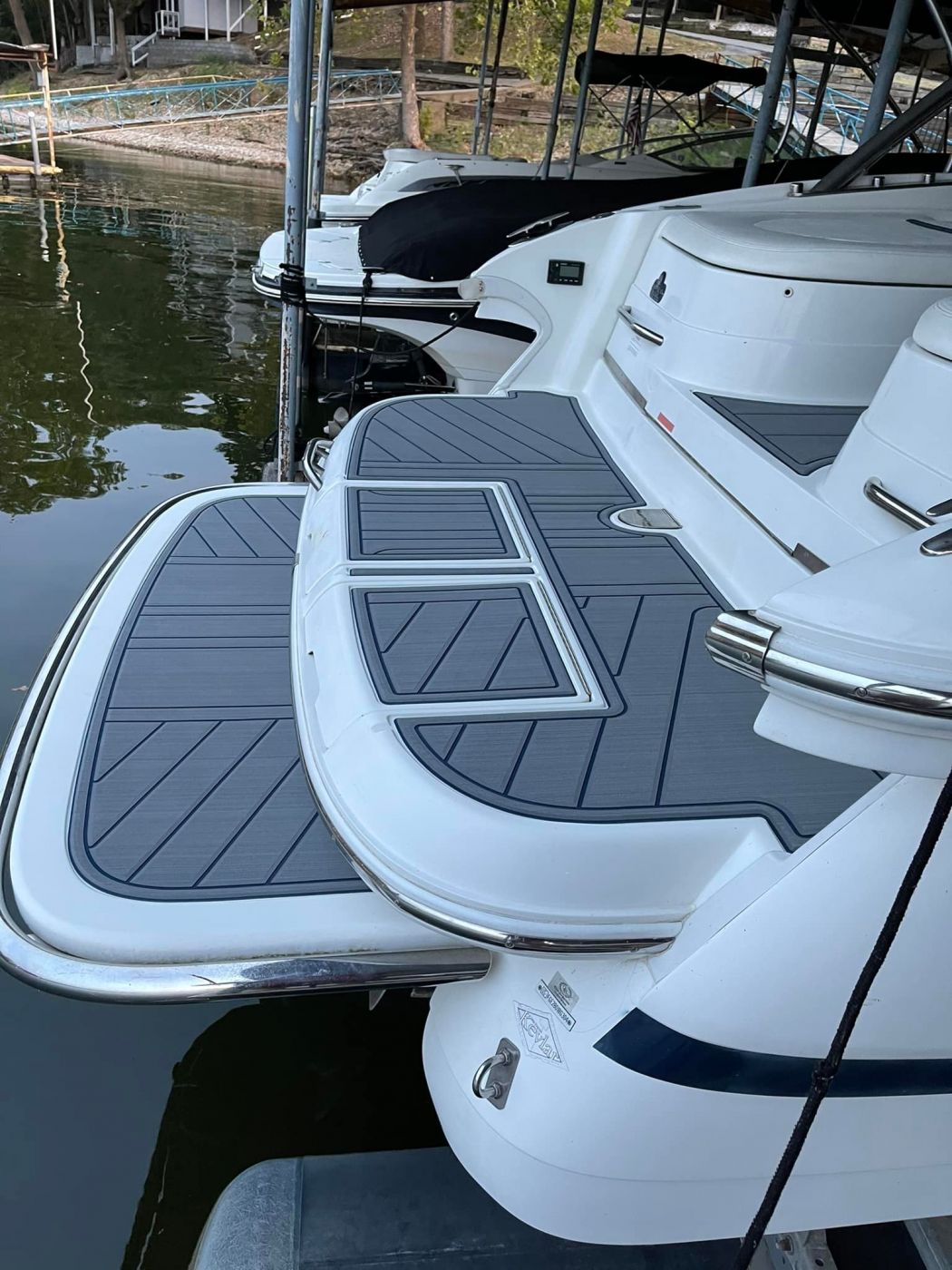 GatorStep Swim Platform