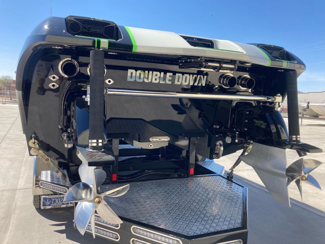 DCB M35 Catamaran Boat Ceramic Coating