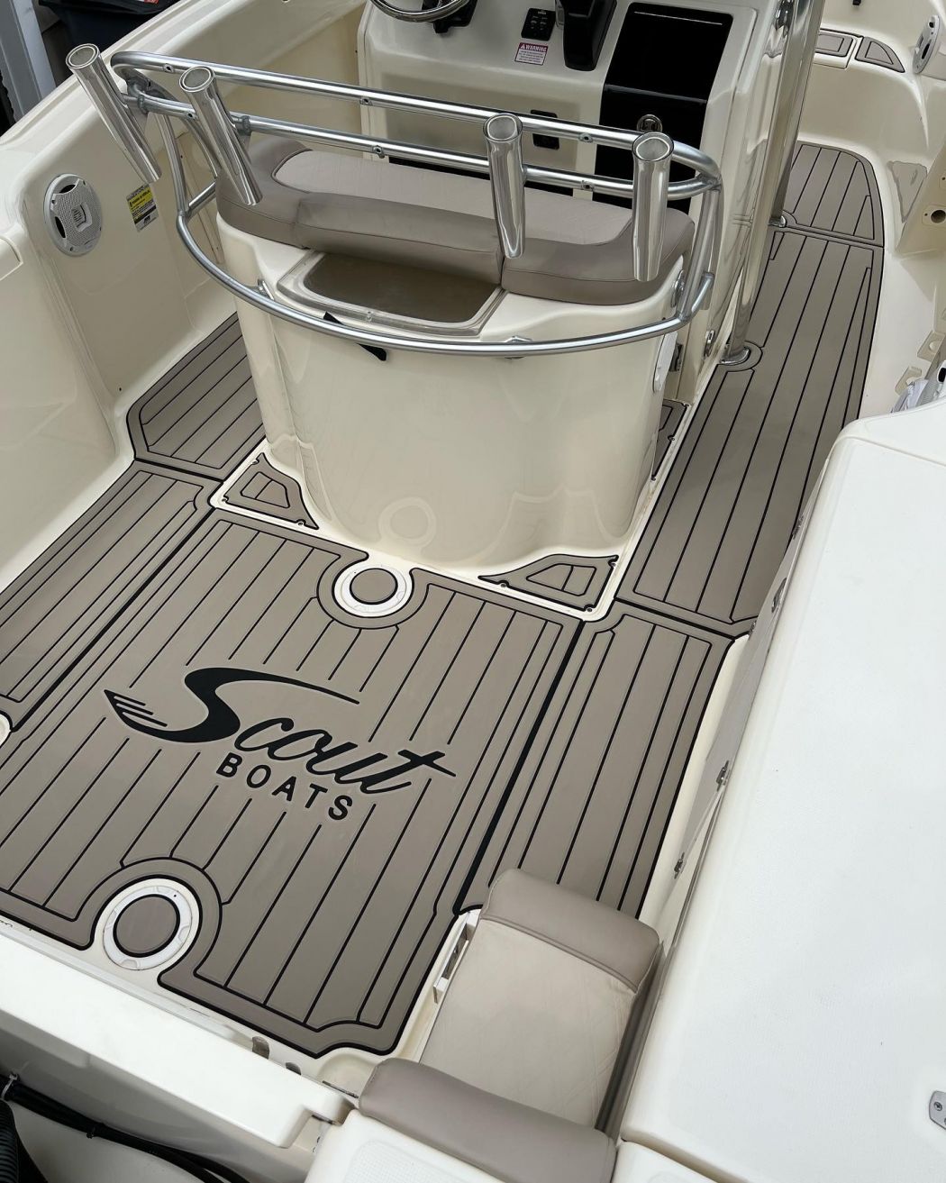 Long Island AquaTraction Dealer