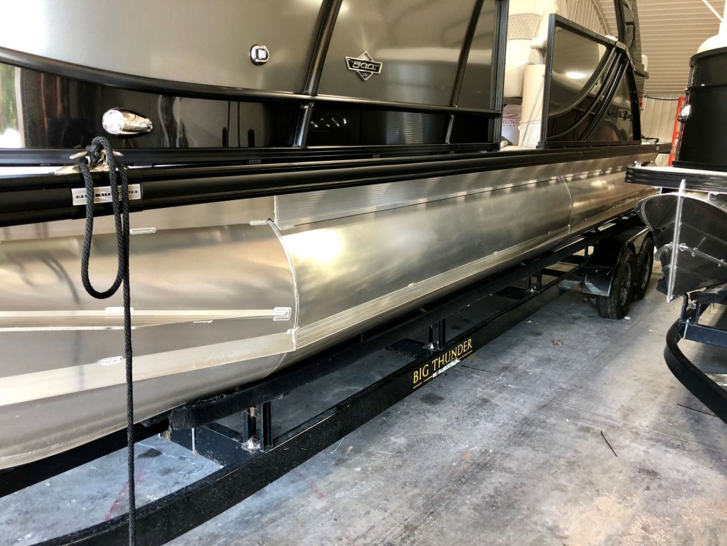 2019 South Bay Tri Toon Received A Surpass 5 Year SiO2 Ceramic Coating