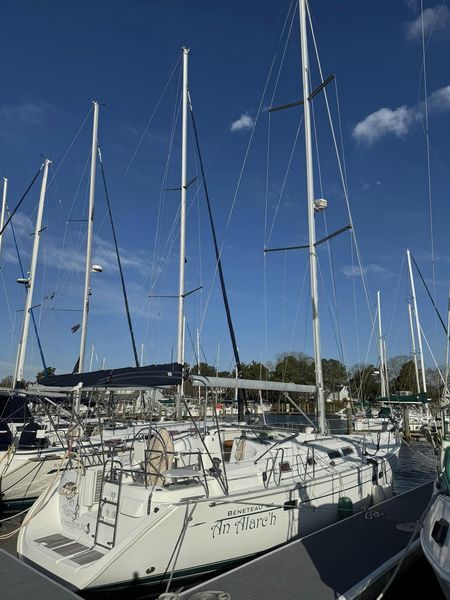 Gloucester Point Boat Surveyor