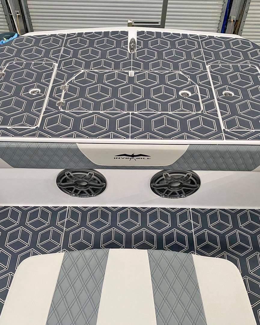 37’ Invincible SeaDek Installation
