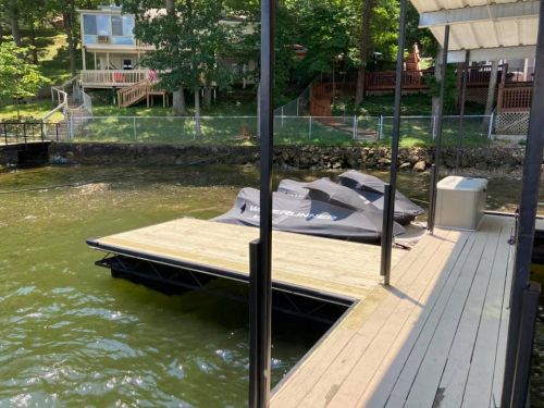 Envy and Co Dock Services
