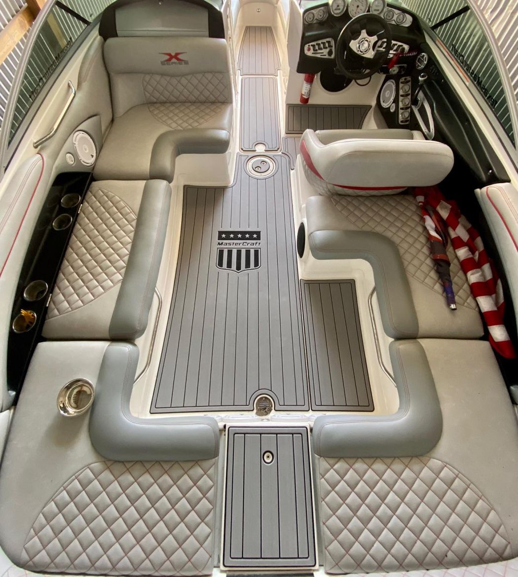 SeaDek Installation Lake LBJ
