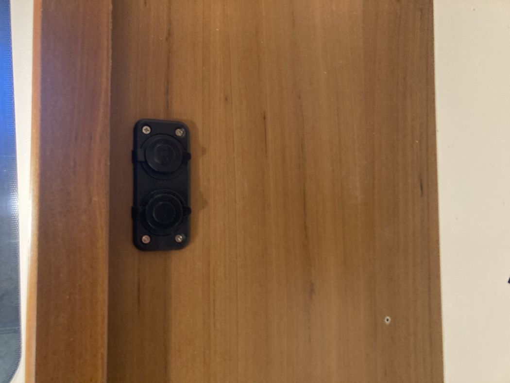 USB Outlets in T11 Nimbu