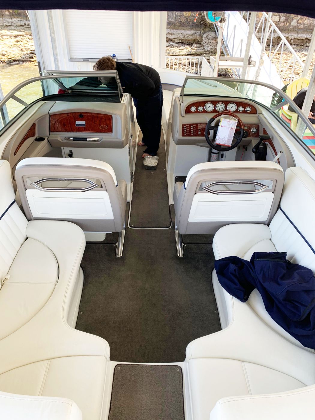 Cobalt 262 Bowrider Boat Wash & Detail